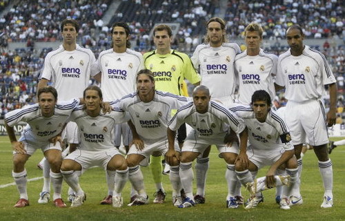 F1阿布扎比站：强势拿下一练第1+二练第1，诺里斯：不太满意