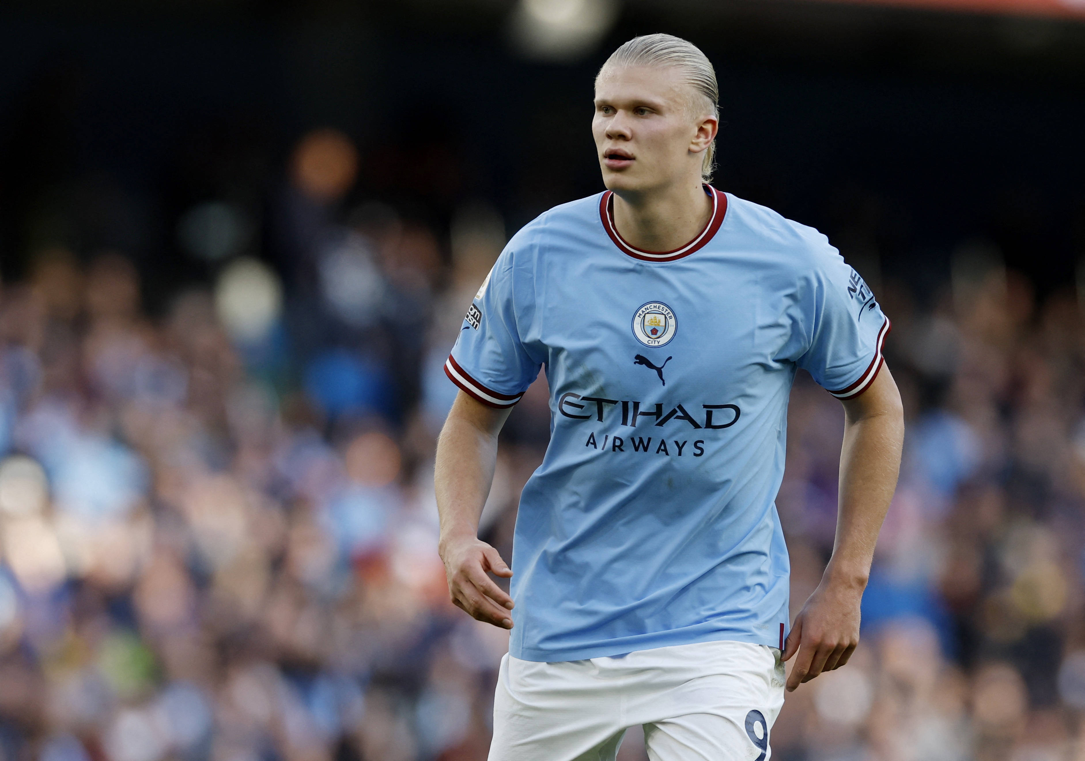 意媒：斯帕莱蒂想买中场，目标弗拉泰西、泽林斯基或法乔利