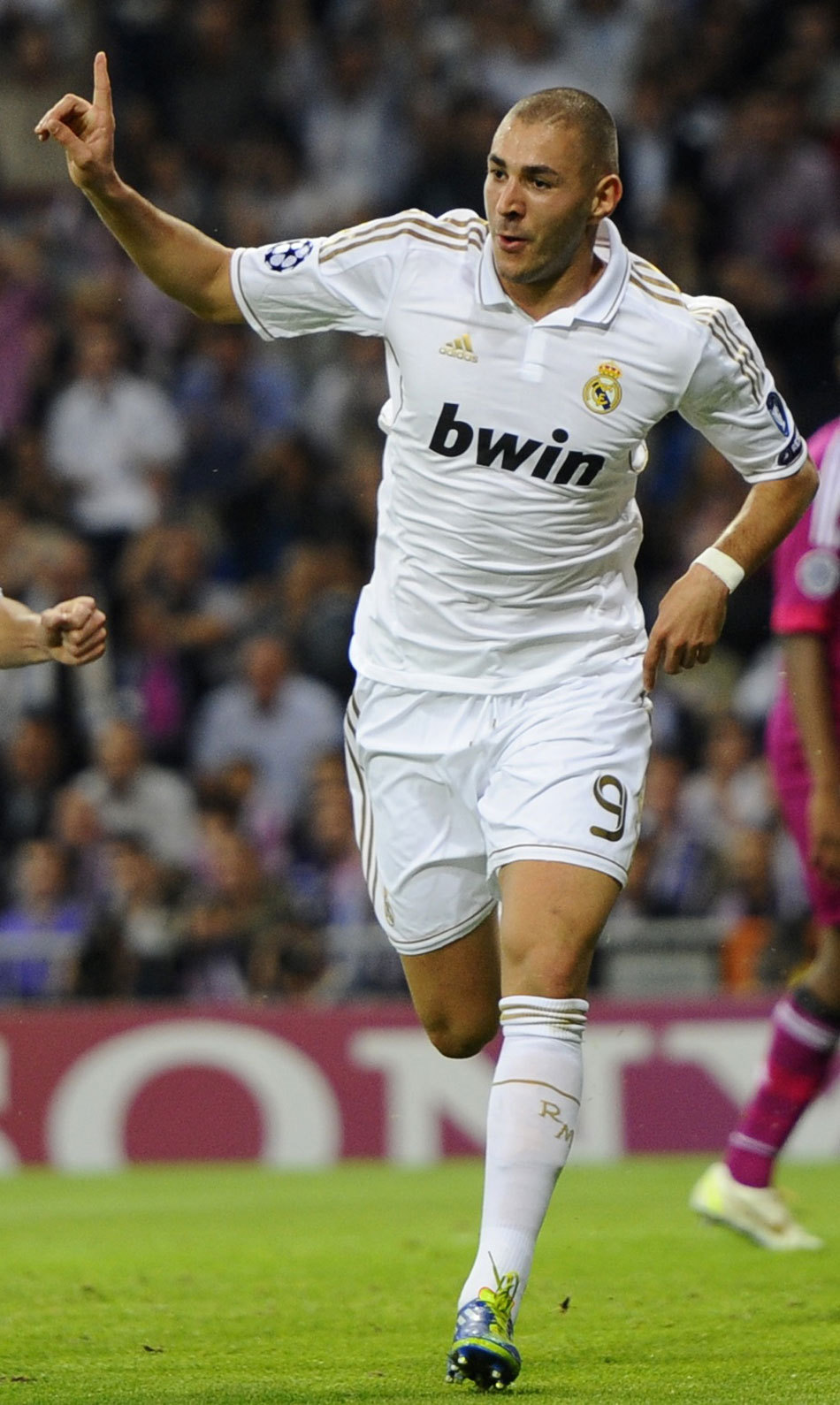 独行侠更新伤情：浓眉&弗拉格可以出战，克莱将缺席