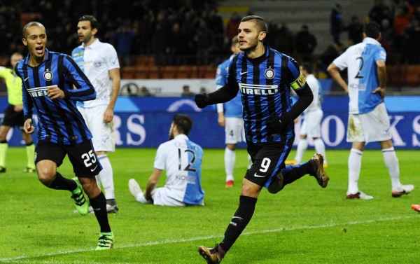 意媒：阿坎吉缺席国米训练，欧冠对阵利物浦出战成疑（意媒：阿坎吉未随国米训练，欧冠对阵利物浦出场存疑）